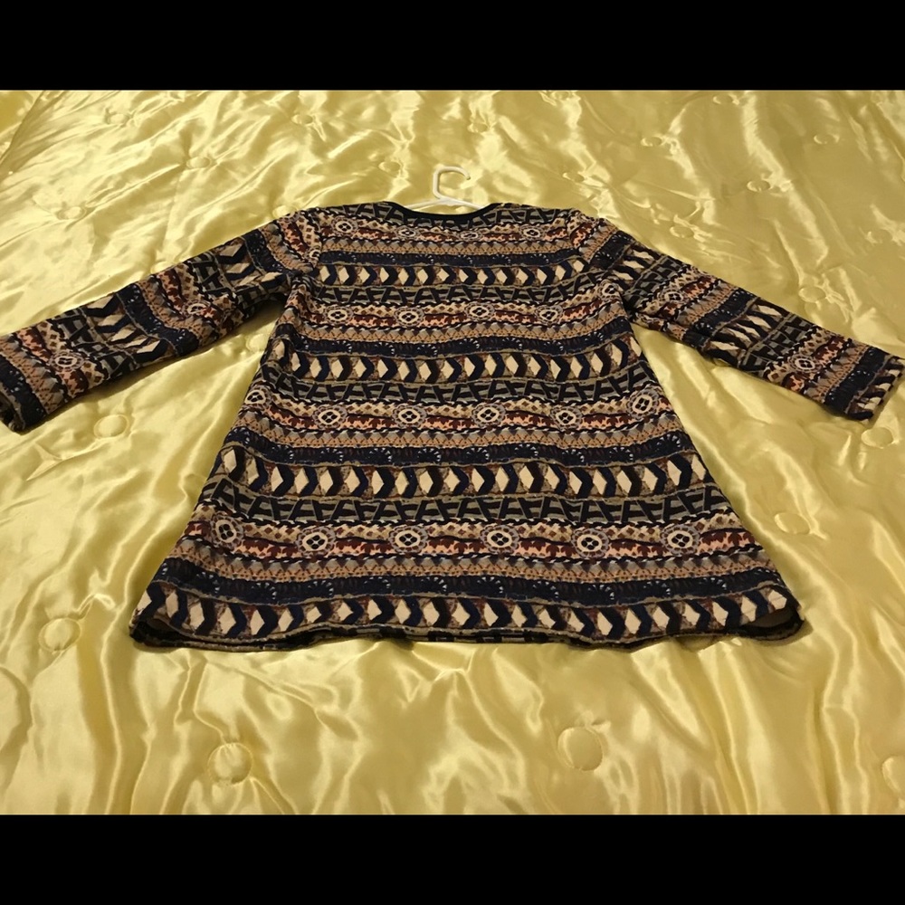 Multi-color sweater top - Picture 4 of 4